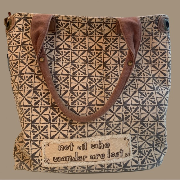 Life Is Good Bags Life Is Good Not All Who Wonder Are Lost Organic